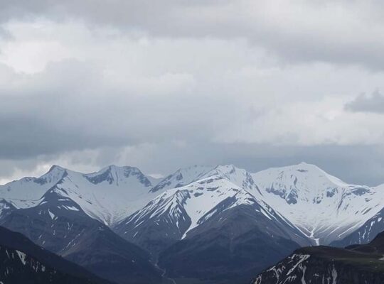 Avalanche Kills Five German Climbers in Italian Alps