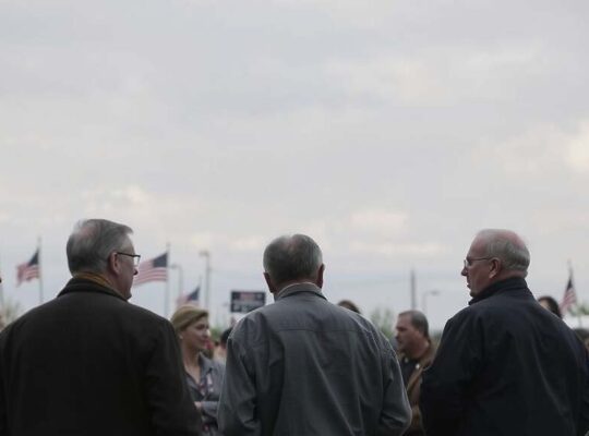 Voigt Urges CDU to Project Confidence Amidst AfD Dynamic