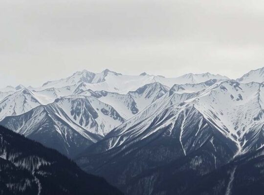 Teenager Dies in Avalanche on Germany's Zugspitze